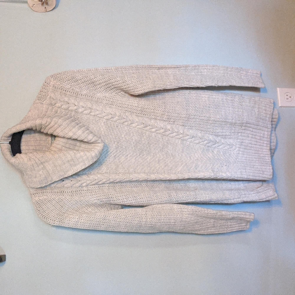 Beautiful oatmeal Maurices cowl neck cabled sweater